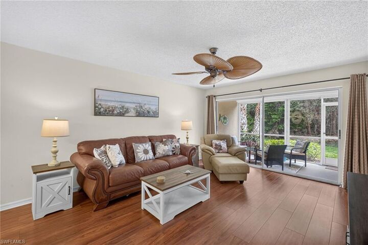 Property Photo:  737 Landover Ct 102  FL 34104 