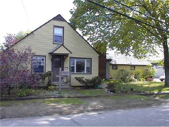 Property Photo:  311 Shasta Street  NH 03103 