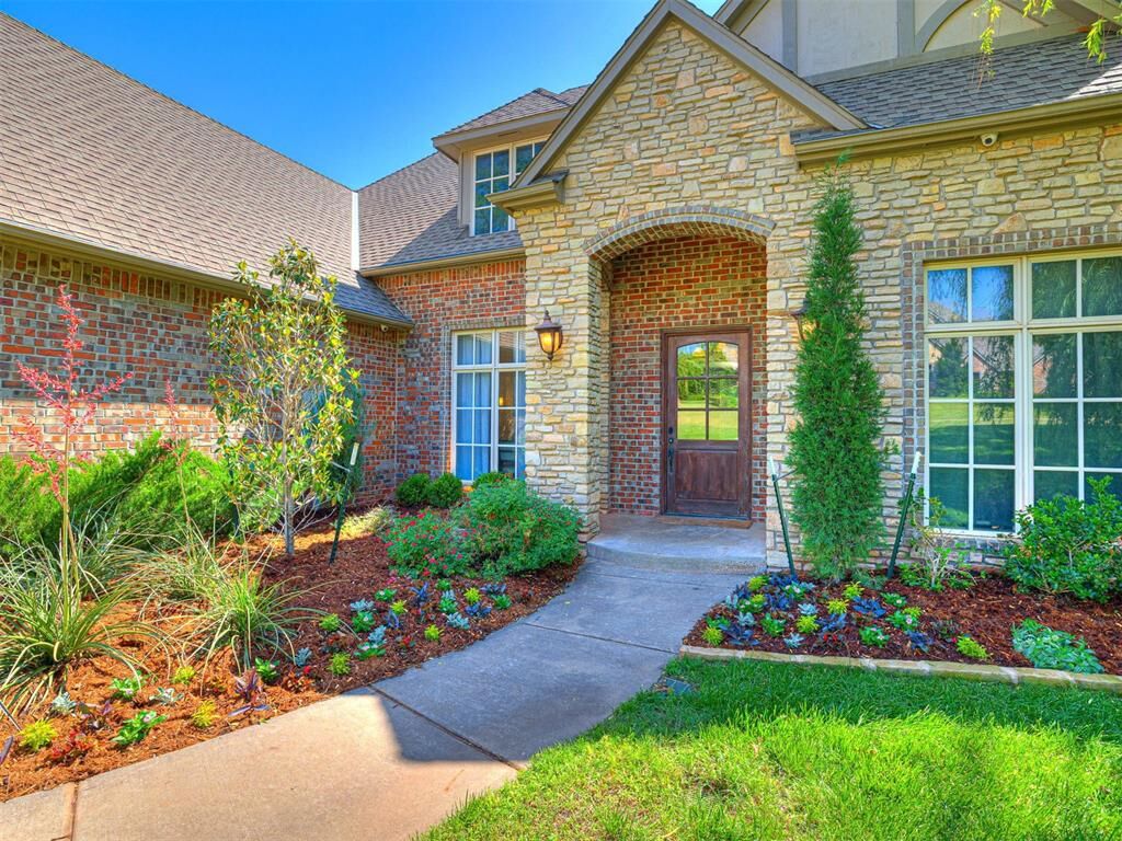 Property Photo:  3720 Creek Bend Road  OK 73003 