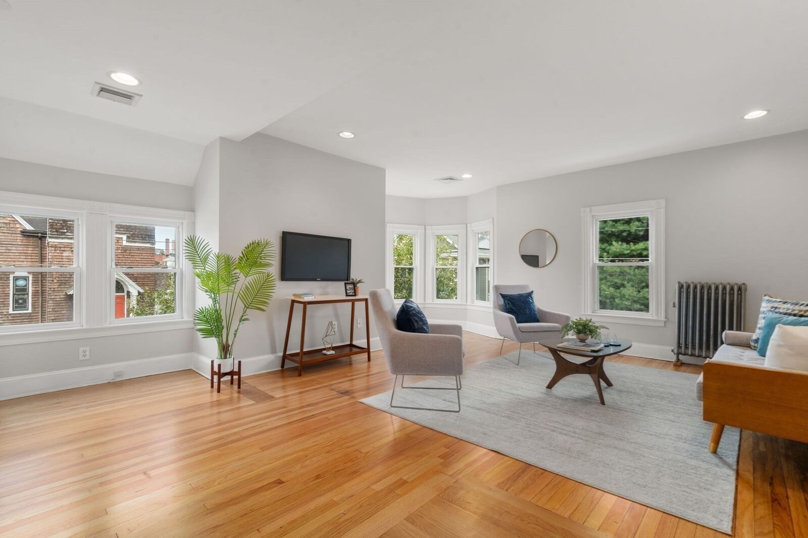 Property Photo:  2 Holton St 2B  MA 02155 