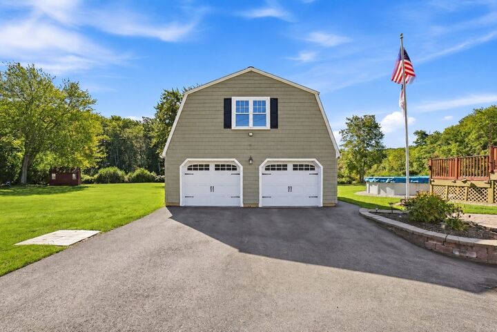 Property Photo:  81 Rochdale St  MA 01501 
