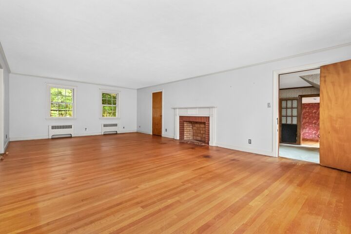 Property Photo:  25 Arlington St  MA 01890 