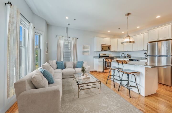 Property Photo:  134-136 W 9th St 7  MA 02127 
