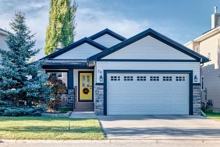 Property Photo:  28 Sheep River  AB T1S 1G6 
