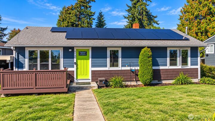 Property Photo: 9745 2nd Avenue NW WA 98117