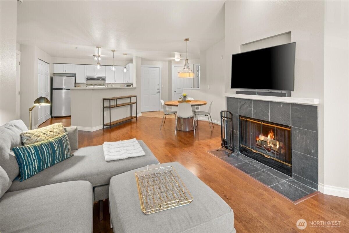 Property Photo:  7711 NE 175th Street A305  WA 98028 