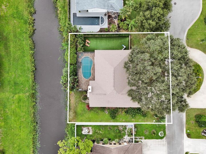 Property Photo:  4123 Ardisia Path  FL 33436 