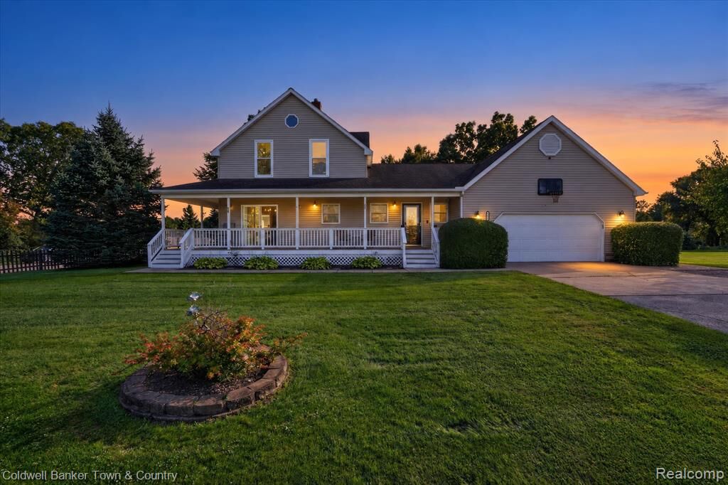 Property Photo: 6347 Oak Grove Road MI 48855