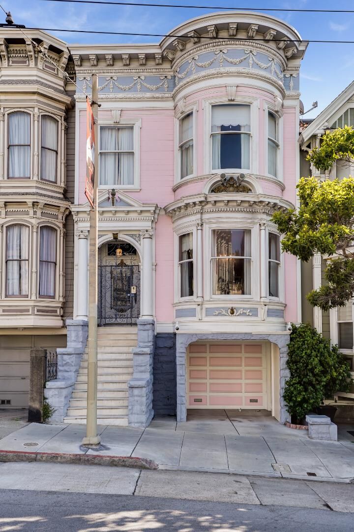 Property Photo:  1918 Divisadero Street  CA 94115 