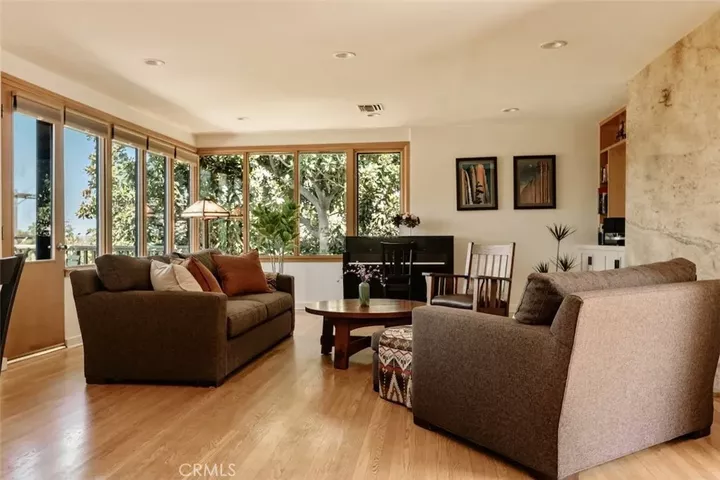 Property Photo: 13201 Cheltenham CA 91423