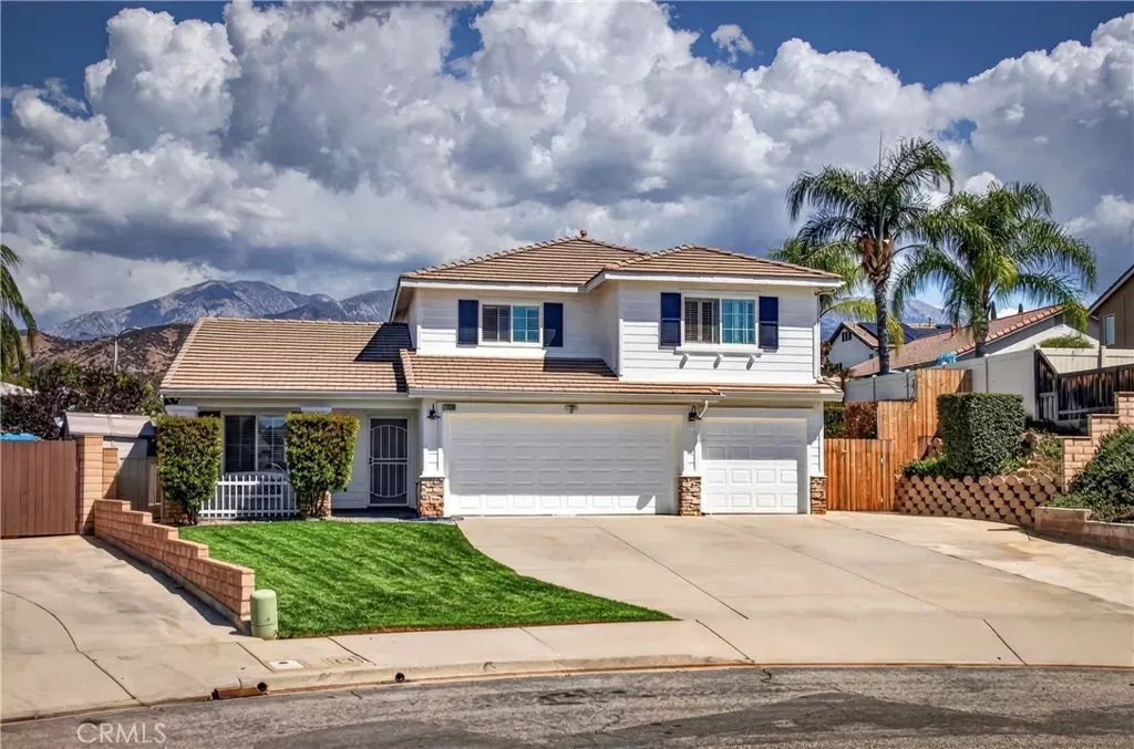Property Photo:  13509 Margaret  CA 92399 