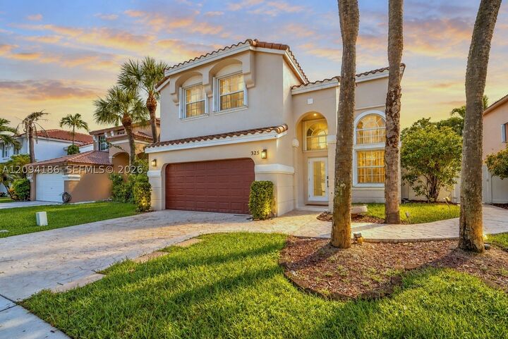 Property Photo:  325 NW 158th Ln  FL 33028 