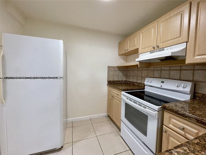 Property Photo:  9310 Fontainebleau Blvd 207  FL 33172 