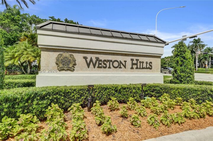 Property Photo: 2649 Miller Ct FL 33332