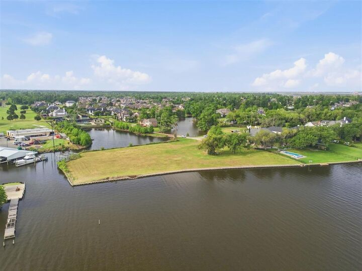 Property Photo: 4733 E Cypress Landing Drive E Lot 2 LA 70605