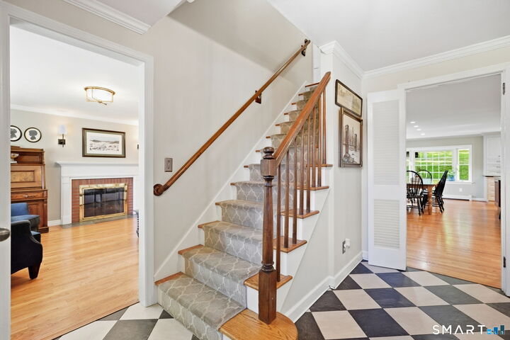 Property Photo:  5 Dominique Lane  CT 06070 