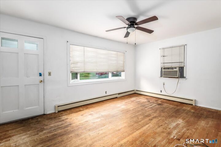 Property Photo:  25 Meadowbrook Road  CT 06811 