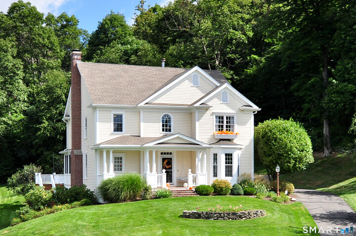 Property Photo:  136 Village Gate Drive  CT 06489 