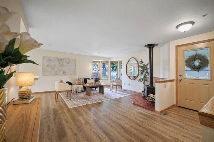 Property Photo: 3804 N Park Rd WA 99212