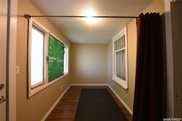 Property Photo:  1818 Ottawa Street  SK S4P 1P4 