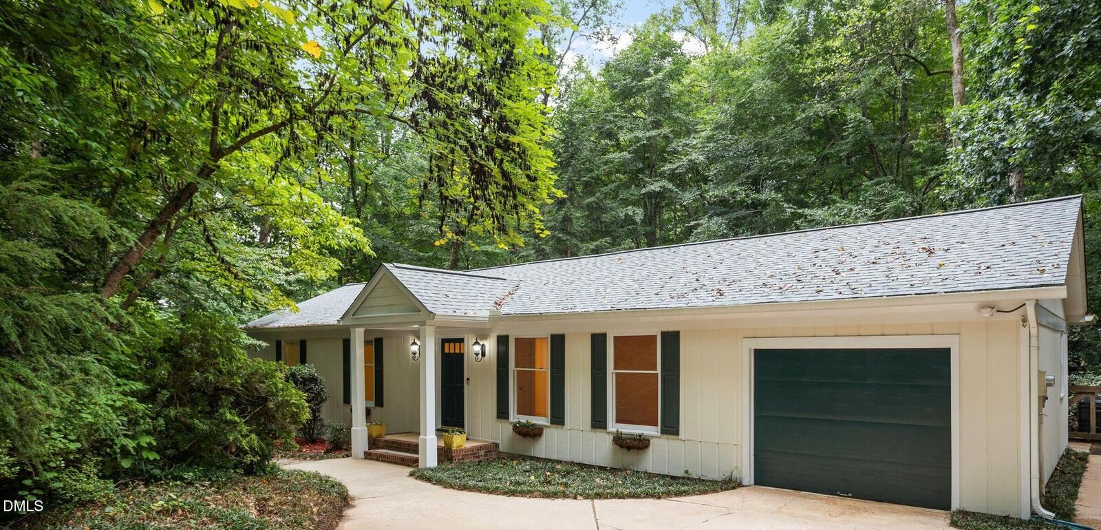 Property Photo: 8269 Hillside Drive NC 27612