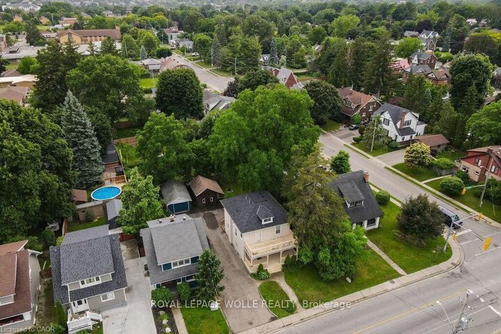 Property Photo:  275 Main Street Upper  ON N1R 1X8 