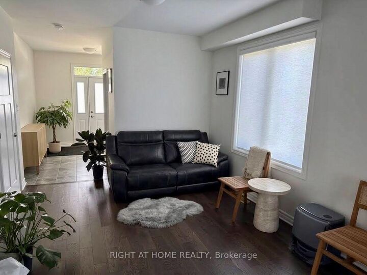 Property Photo:  35 Douglas Brown Way  ON K7S 0H9 