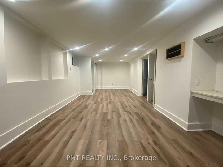 Property Photo:  41 Park Street Lower  ON M1N 2N4 