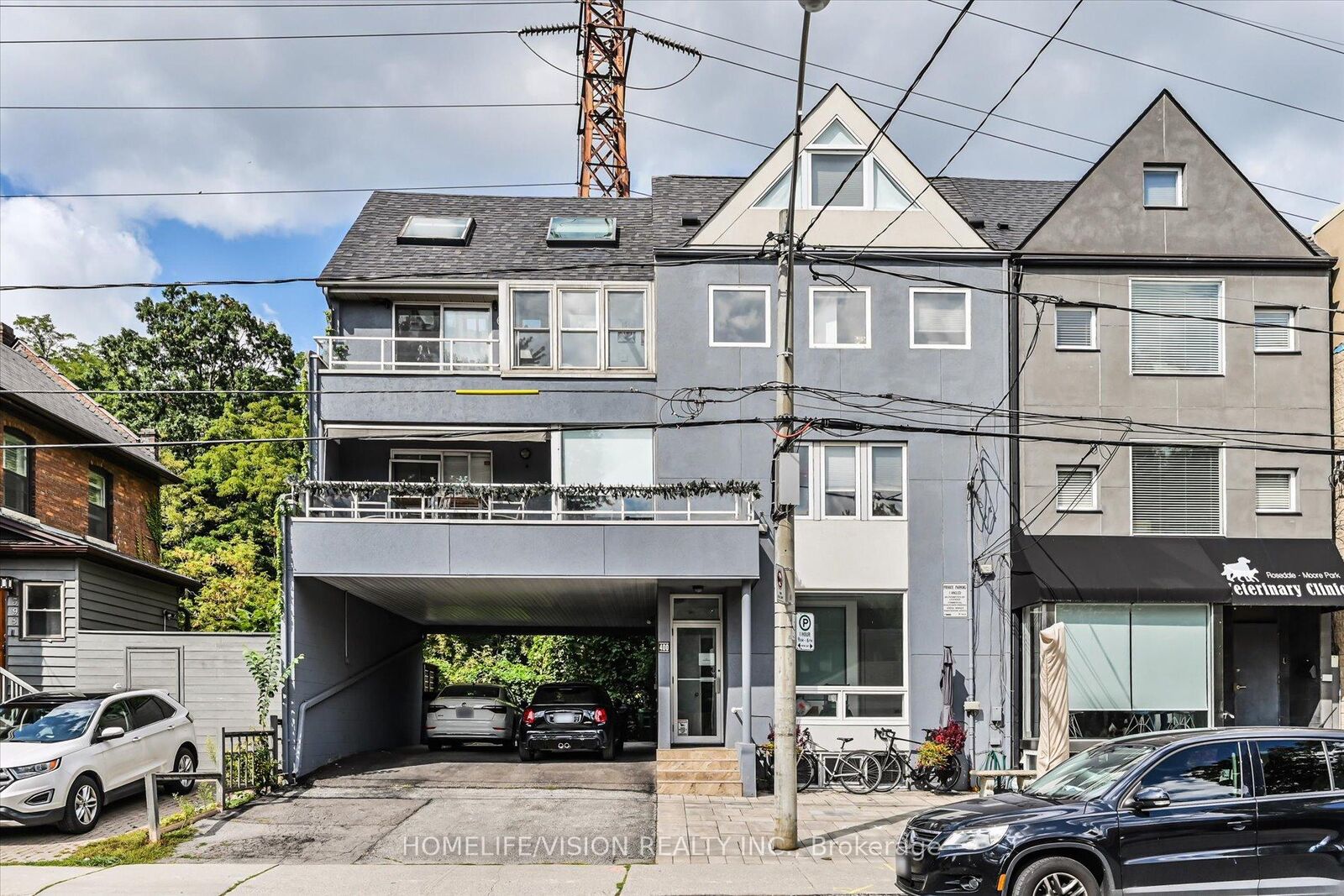 Property Photo:  400 Summerhill Avenue 3rd Flr  ON M4W 2E4 