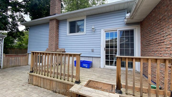 Property Photo:  119 Calais Street Lower  ON L1N 5M3 