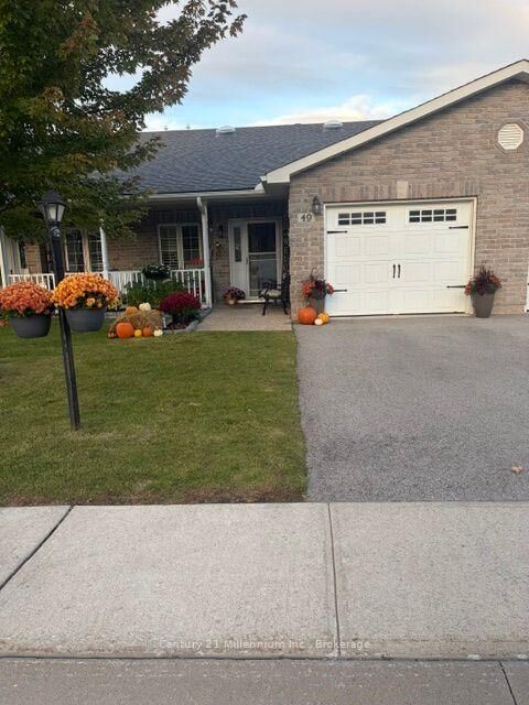 Property Photo:  49 Clover Crescent  ON L9Z 0G4 
