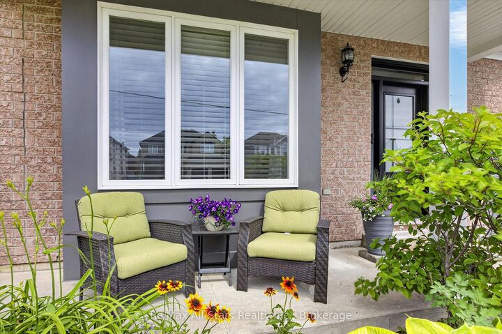 Property Photo: 34 Kirkconnell Road ON K9V 6E7