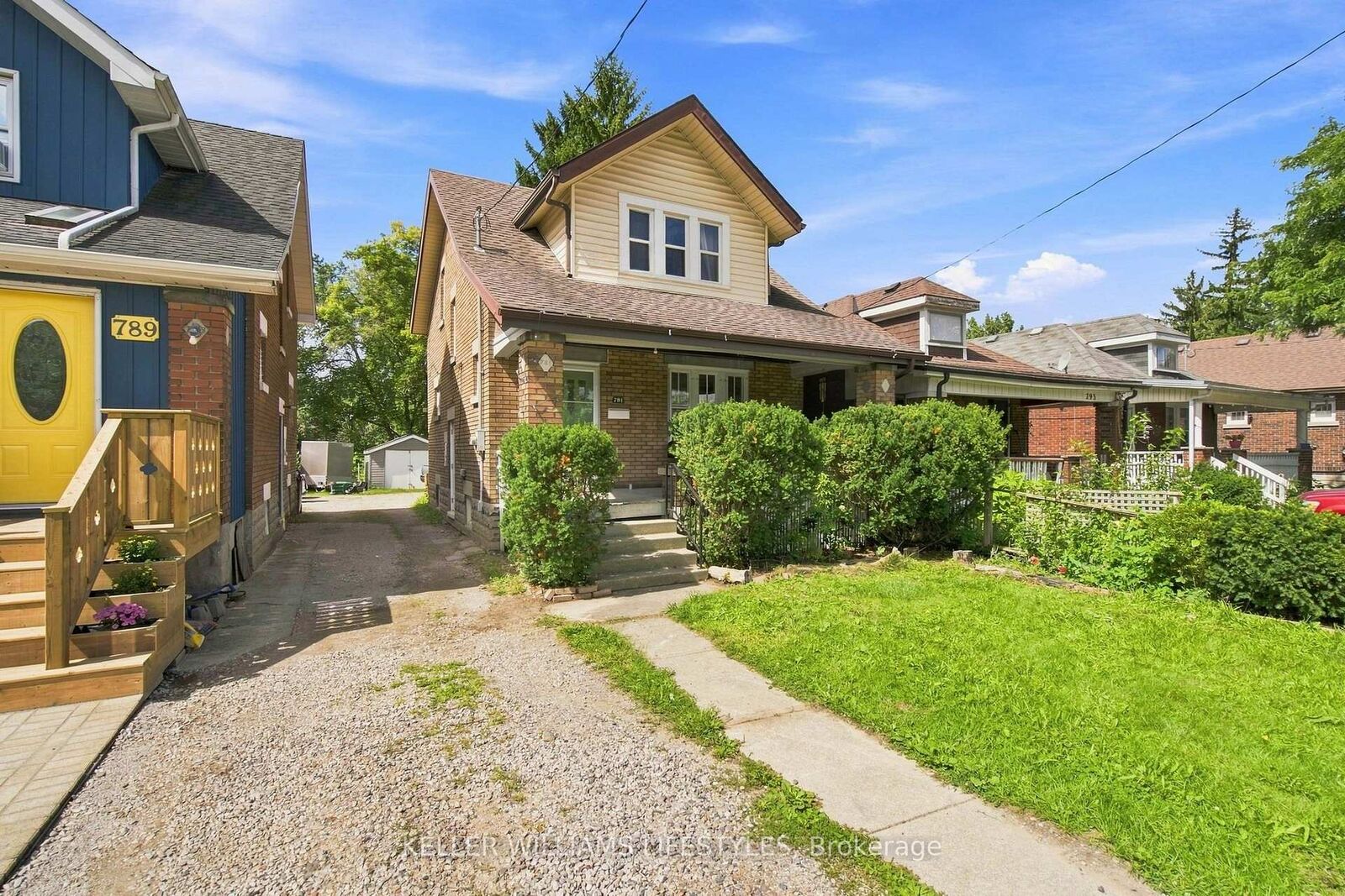Property Photo:  791 Quebec Street  ON N5Y 1X3 