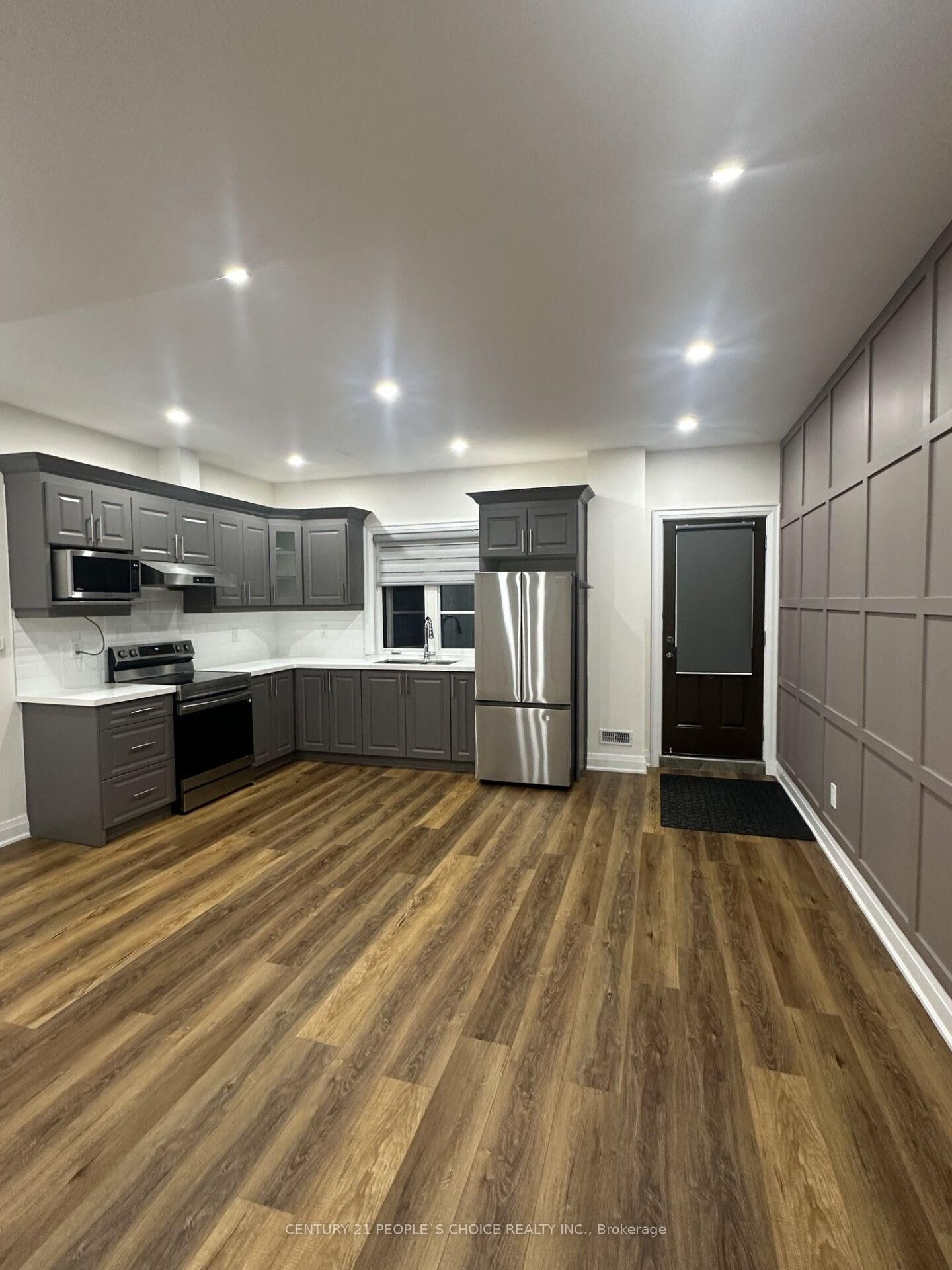 Property Photo:  126 Degrey Drive  ON L6P 4L7 