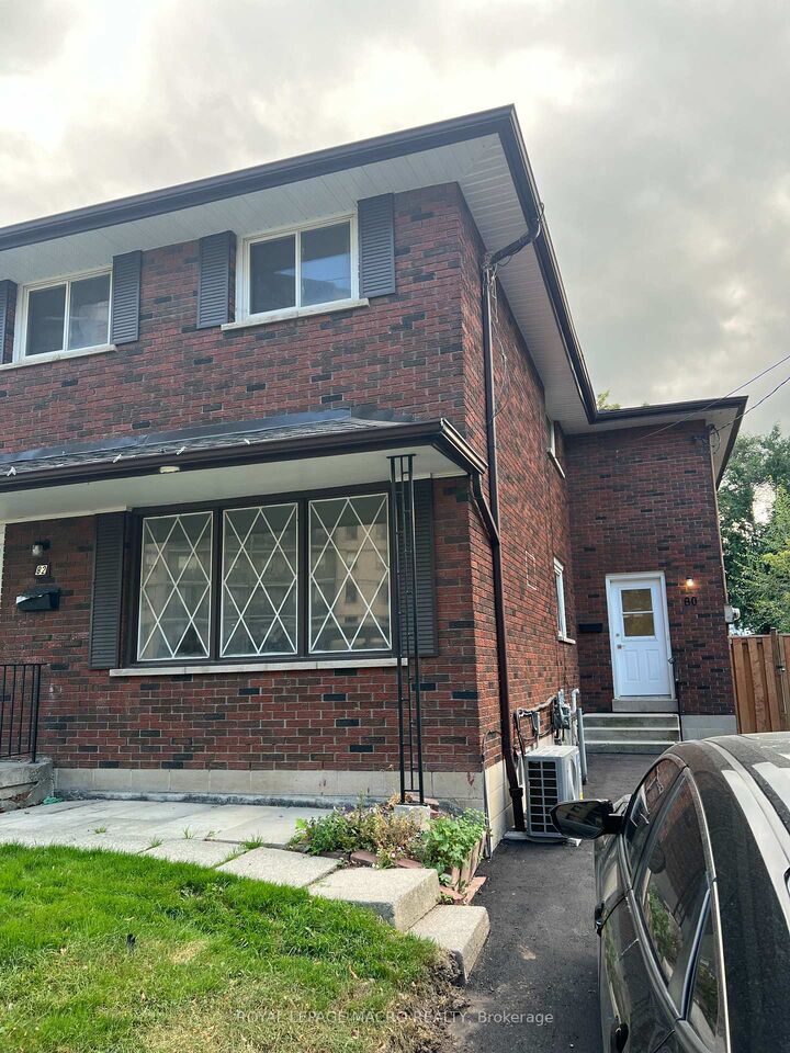 Property Photo:  80 Delawana Drive  ON L8E 1G4 