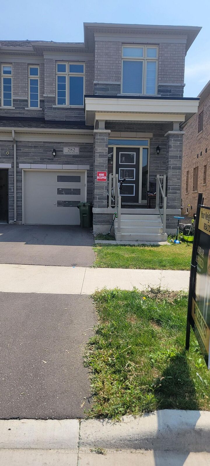 Property Photo:  282 Great Falls Boulevard  ON L8B 1Z5 