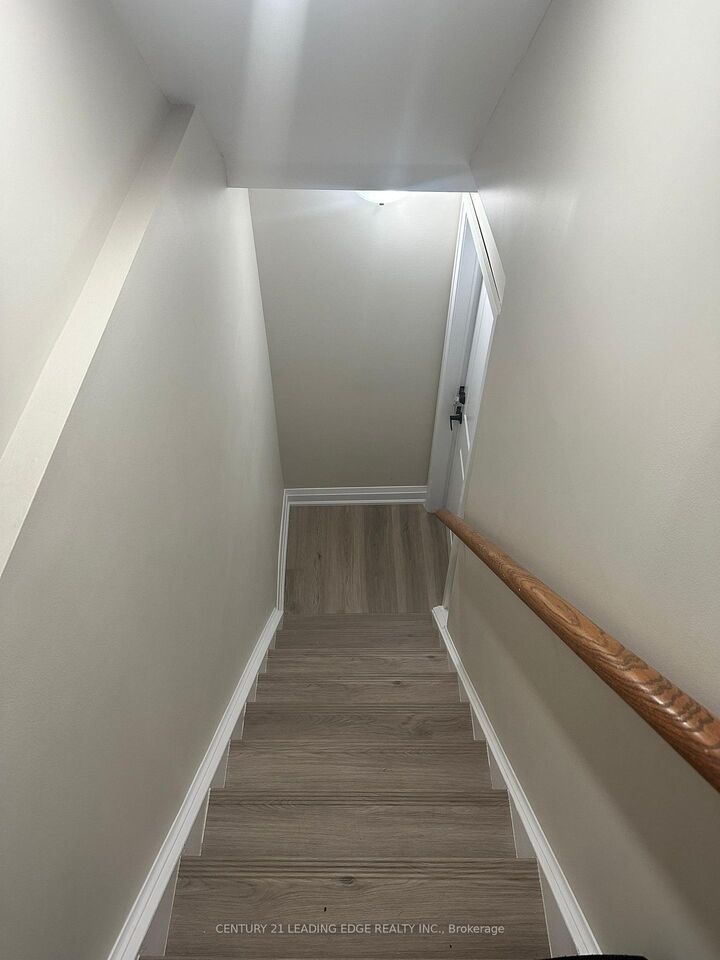 Property Photo:  2026 Laurelcrest Place  ON L6M 3T7 