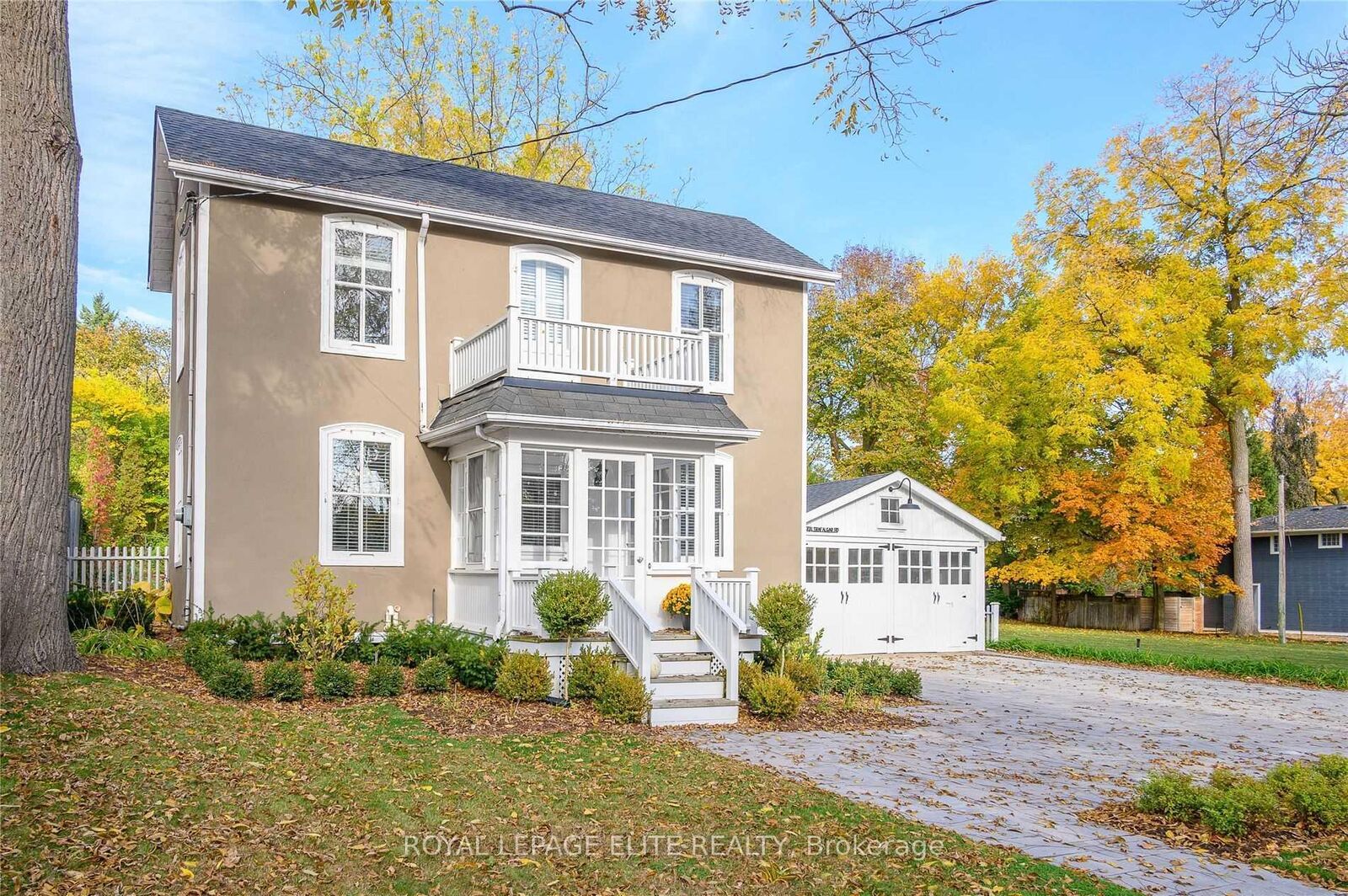 Property Photo:  331 Trafalgar Road  ON L6J 3H3 