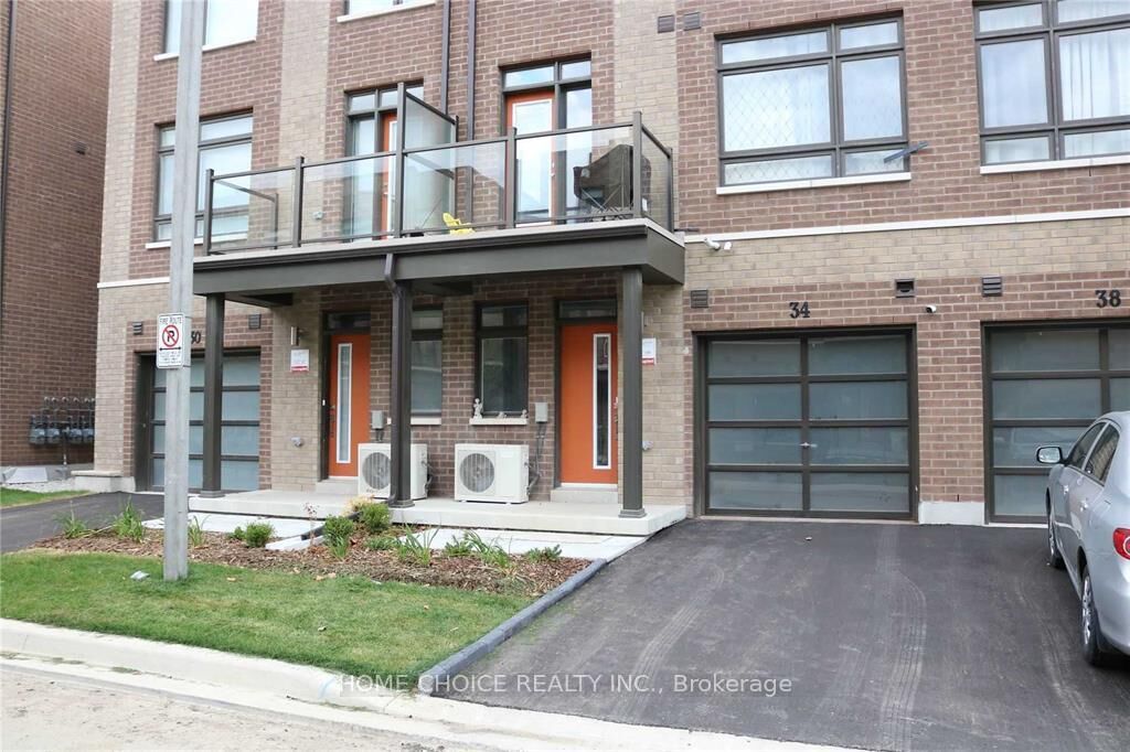 Property Photo:  34 Engel Street E  ON L4L 0G9 