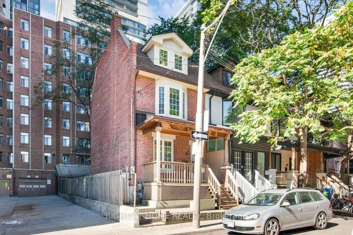 Property Photo:  182 Mutual Street Main &Amp Lower  ON M5B 2B3 
