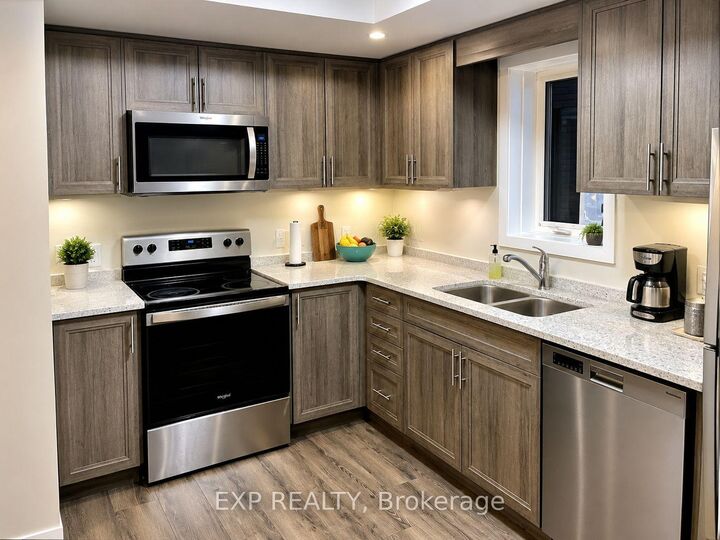 Property Photo:  160 Rochefort Street C14  ON N2R 0P5 
