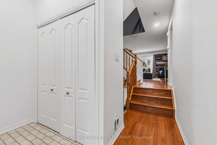 Property Photo:  6 Maravista Drive  ON K2J 2Z5 
