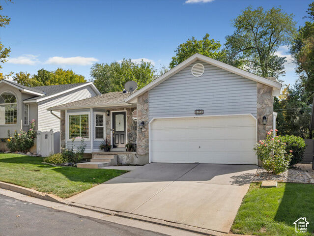 Property Photo: 1652 E 4190 S UT 84124