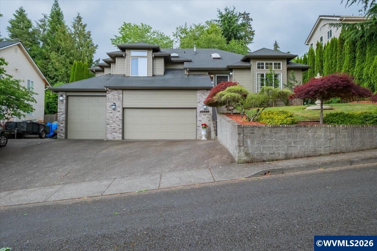 Property Photo:  1756 Snowbird Dr NW  OR 97304 