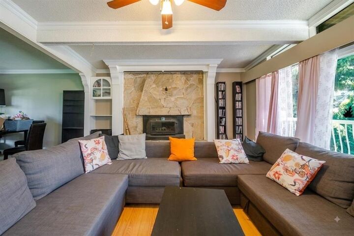 Property Photo: 13945 116 Avenue BC V3R 2T3