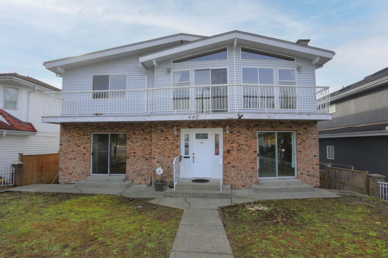 Property Photo: 448 E 59th Avenue BC V5X 1Y1