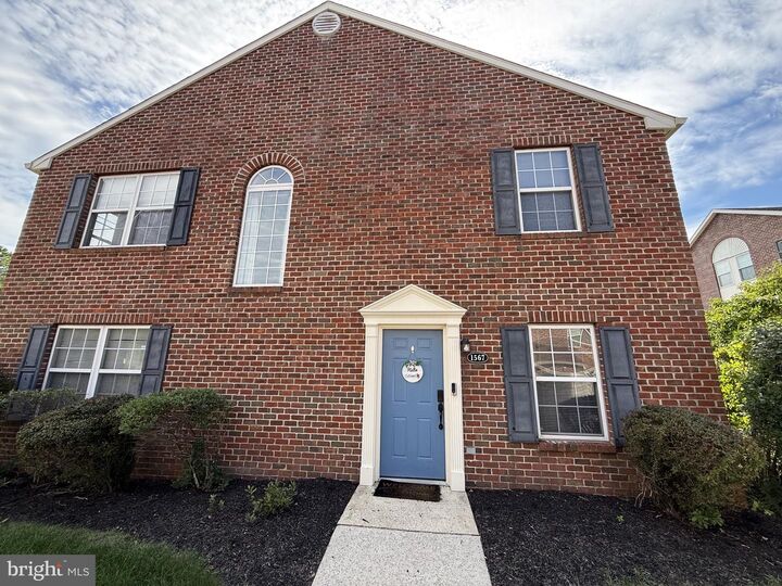 Property Photo:  1567 John Adams Court  NJ 08330 