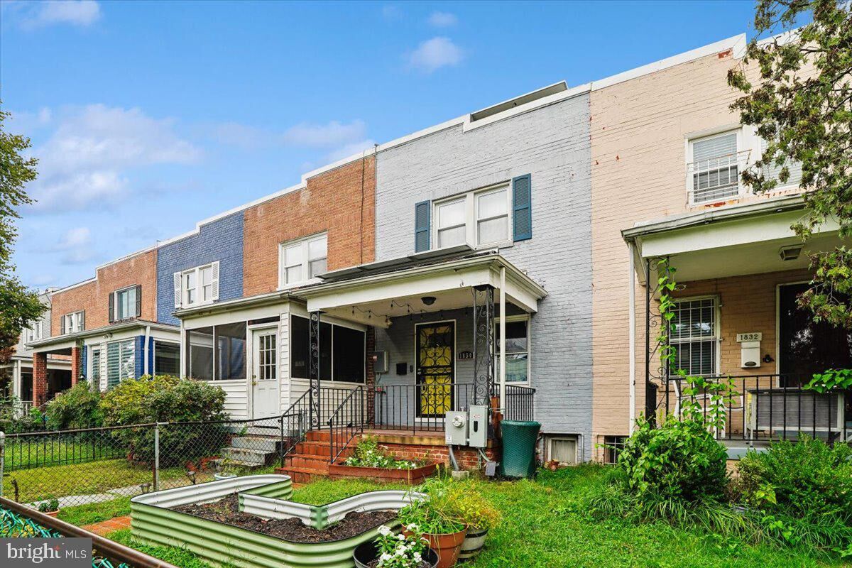 Property Photo:  1830 H Street NE  DC 20002 