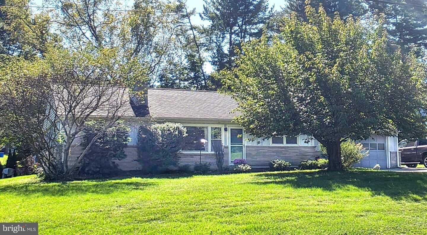 Property Photo:  4090 Old Orchard Road  PA 17402 