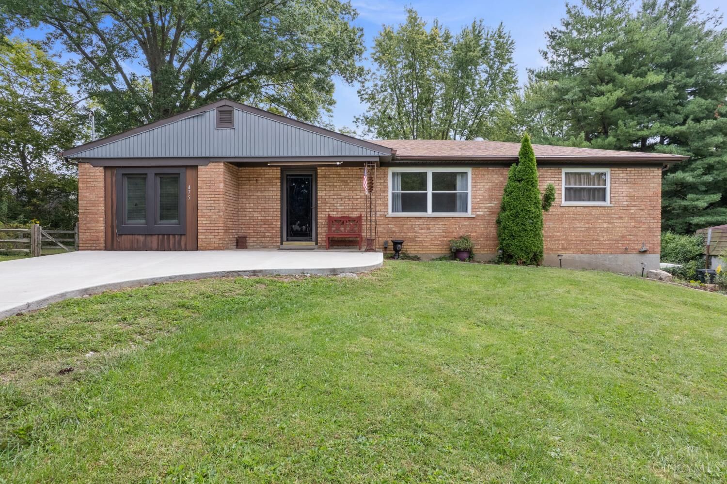 Property Photo: 475 Breezy Lane OH 45244